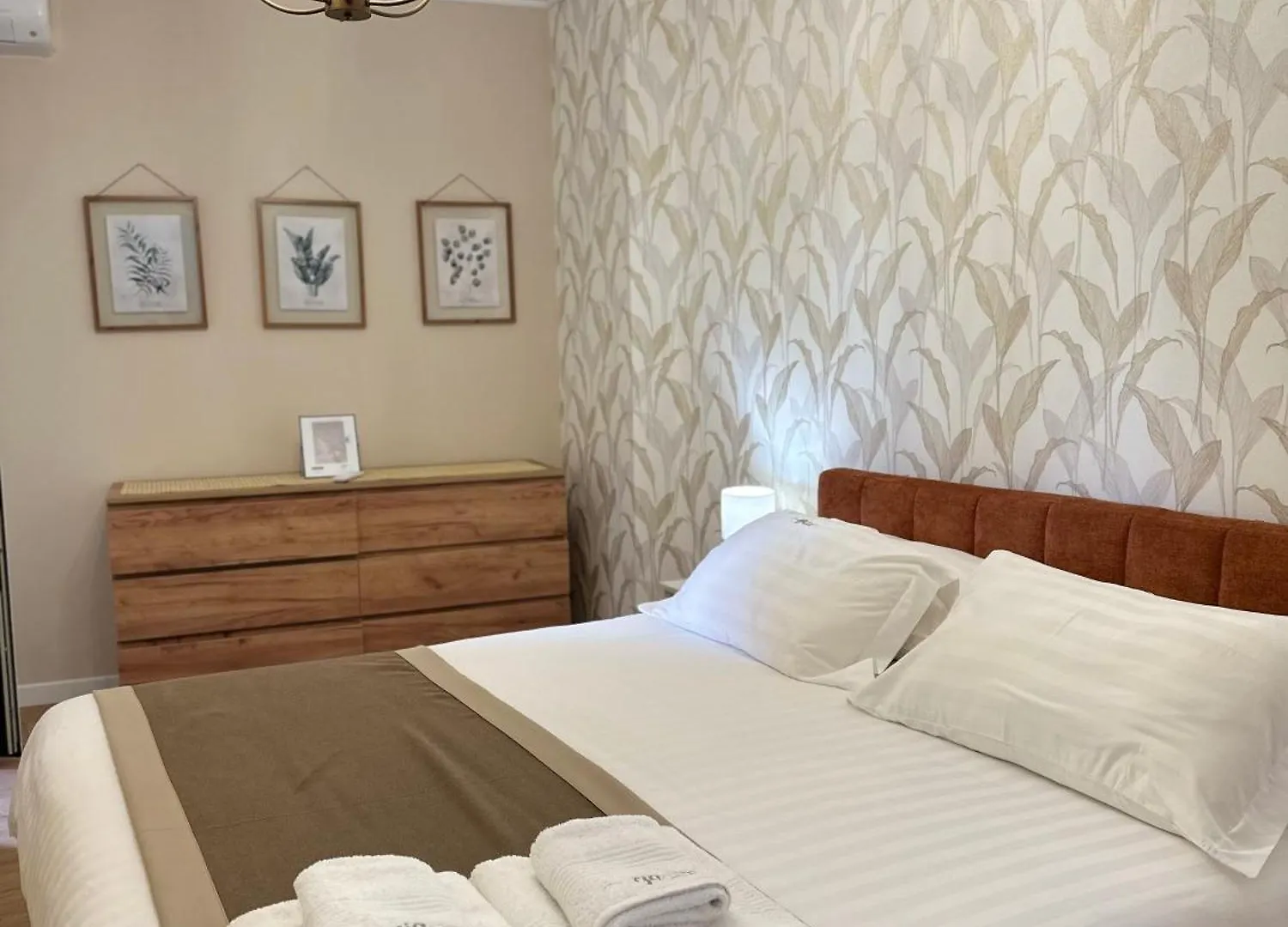 Eja Apartment 2 Tirana