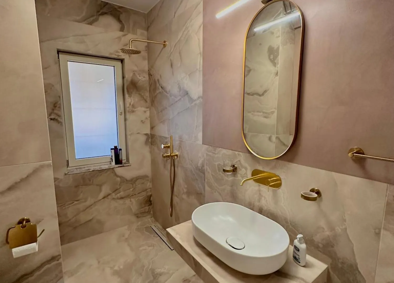 Eja Apartment 2 Tirana