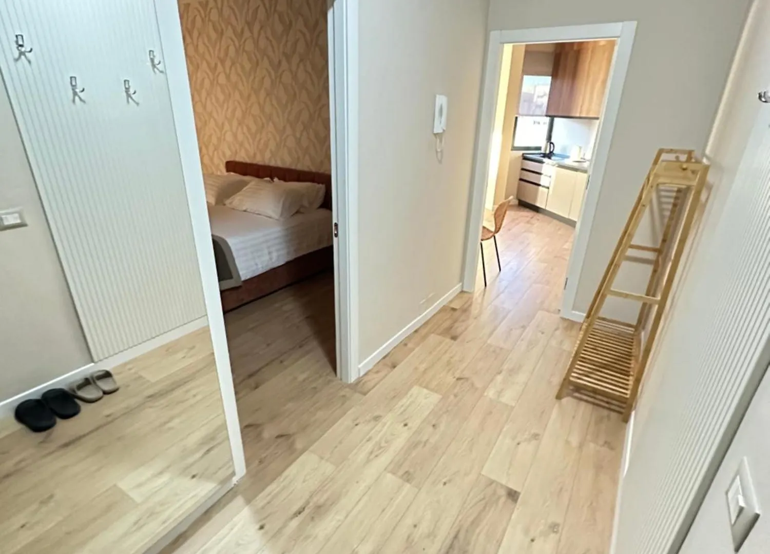 Eja Apartment 2 Tirana