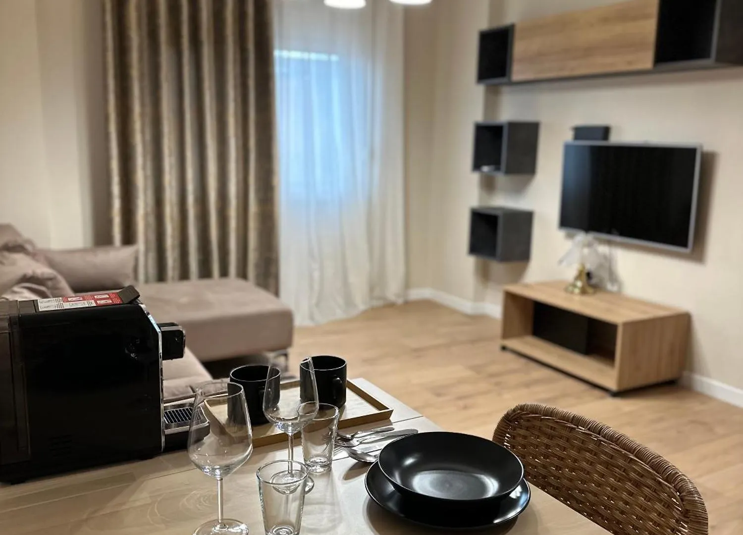 Eja Apartment 2 Tirana