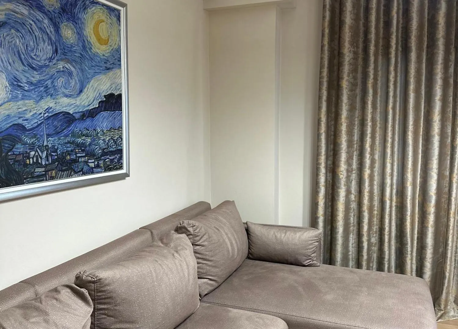 Eja Apartment 2 Tirana